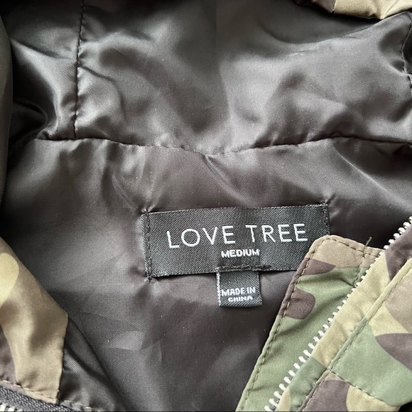 SOLD!!! Love Tree camo jacket. - Picture 5 of 9